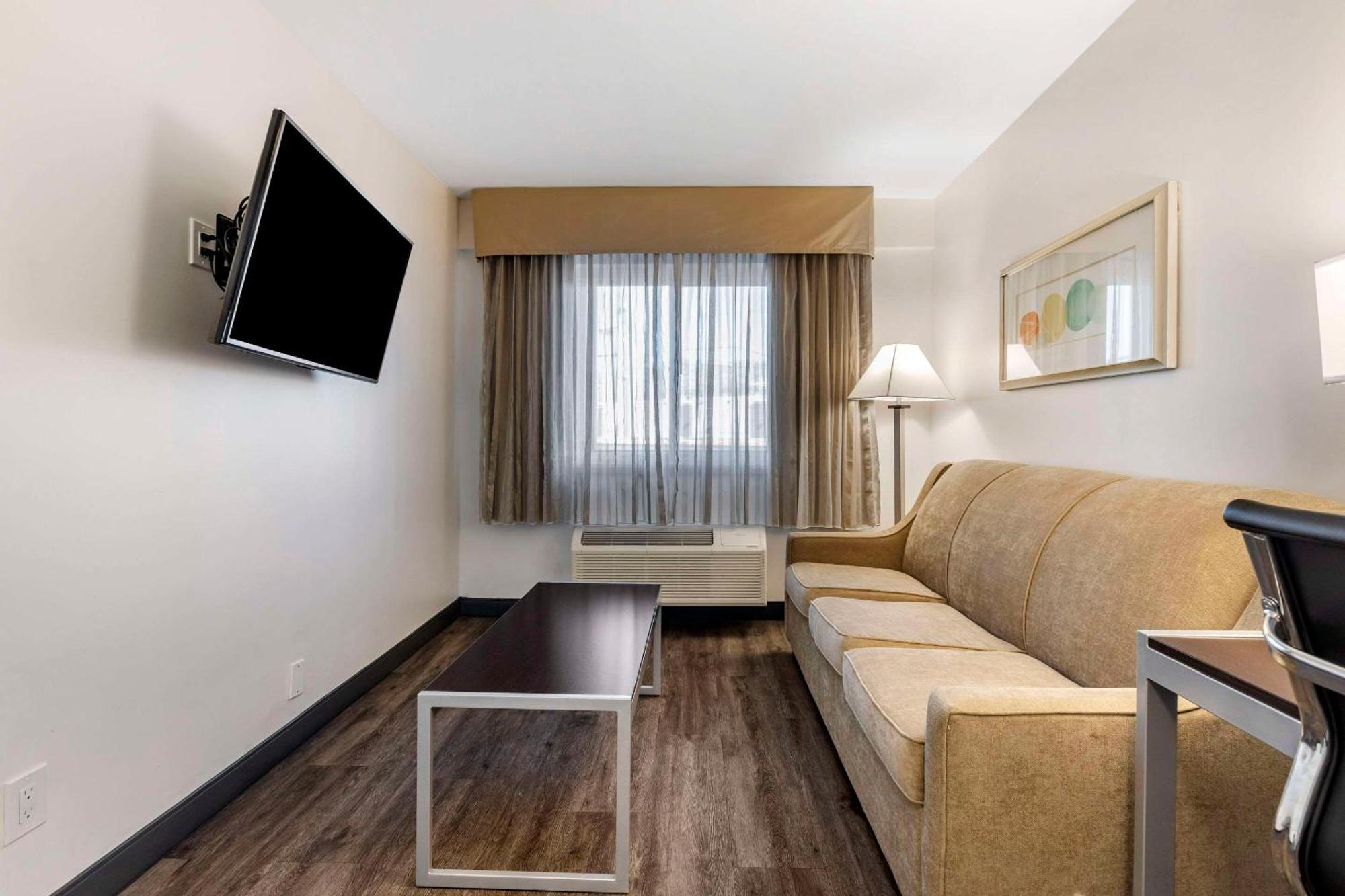 Quality Inn Burbank Airport Εξωτερικό φωτογραφία