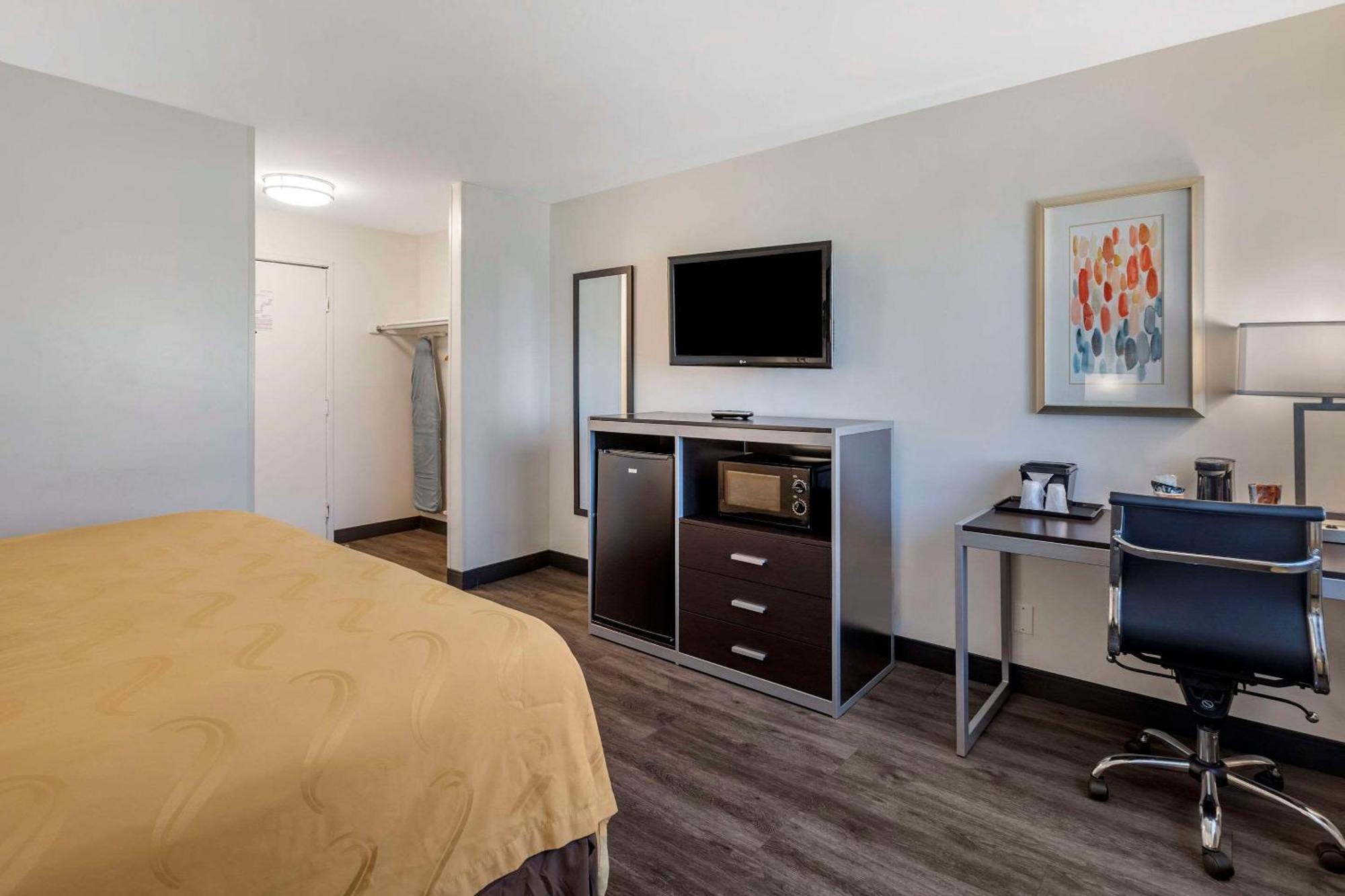 Quality Inn Burbank Airport Εξωτερικό φωτογραφία