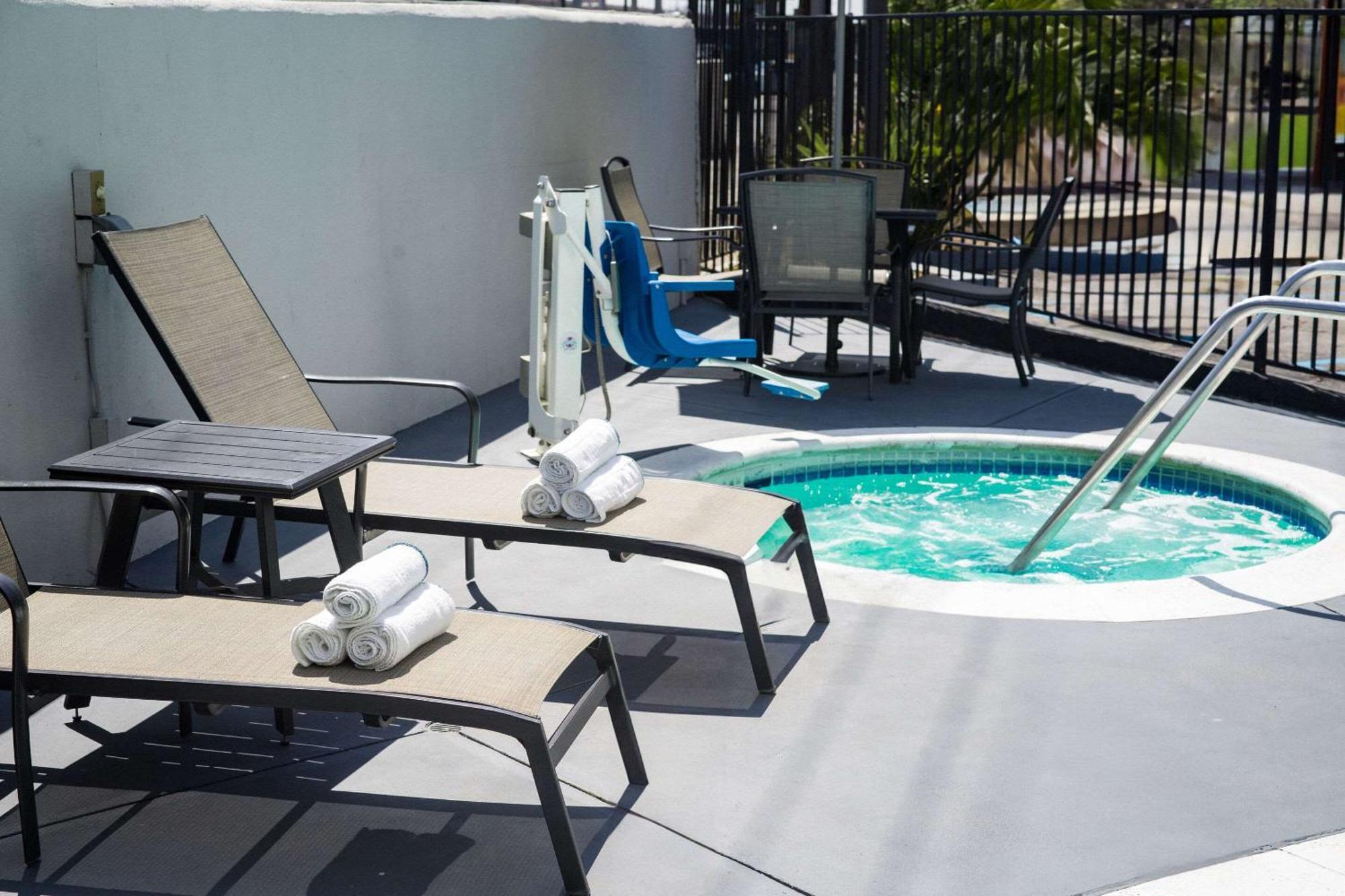Quality Inn Burbank Airport Εξωτερικό φωτογραφία